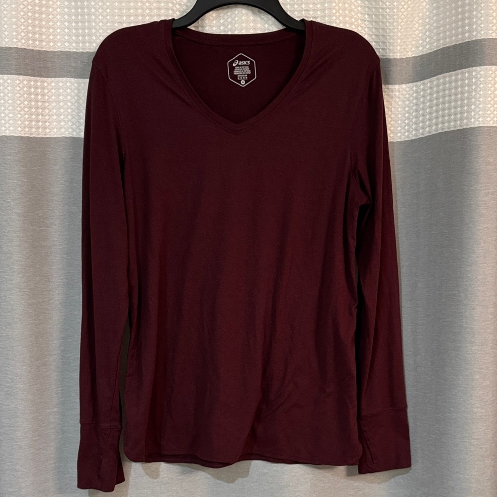 ASICS Women's Burgundy Long Sleeve V Neck Tee